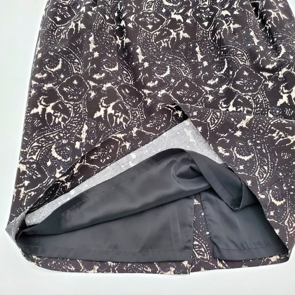 Talbots Black White Printed Pencil Skirt - Picture 4 of 7